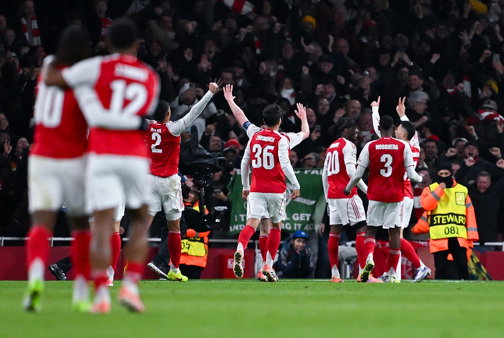 西甲：马竞2-1击败格拉纳达 保持争冠希望（西甲-马竞2-1力克格拉纳达 争冠希望仍在）