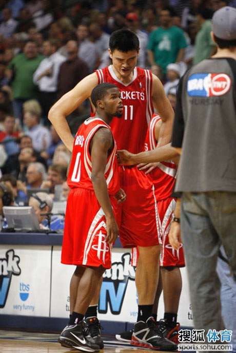 18-7！马刺创2016-17赛季后球队前25战最佳开局（18胜7负！马刺前25场创2016-17赛季以来最佳开局）