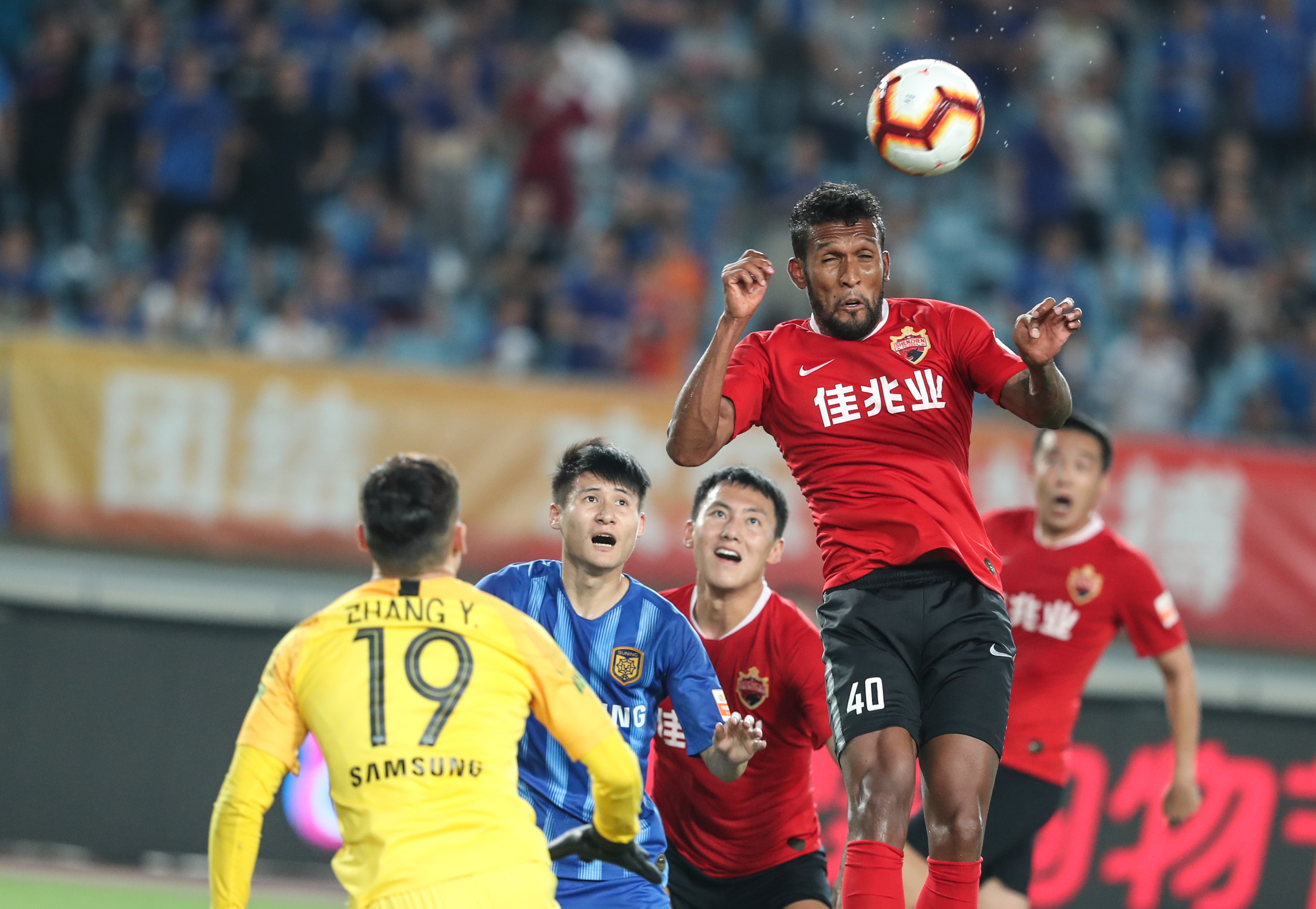 纽卡斯尔拒绝了利物浦1.2亿的报价......（利物浦1.2亿报价遭纽卡斯尔回绝）