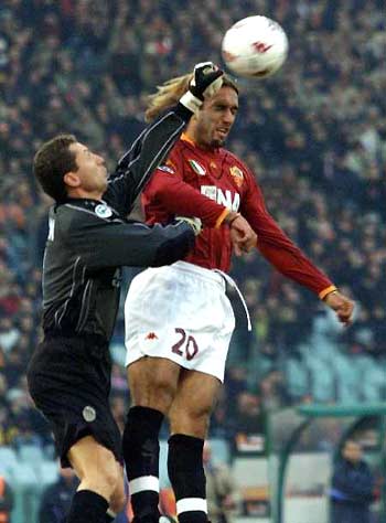 索博斯洛伊：萨拉赫是我的朋友，但这是他和俱乐部之间的事（索博斯洛伊：我和萨拉赫是好友，但这事由他与俱乐部解决）