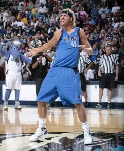 鹈鹕队内部对锡安的期望与考量（鹈鹕队对锡安的内部期待与评估）