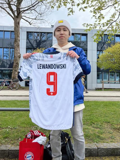 博主：前国脚刘建业将担任重庆铜梁龙新帅，率队征战中超（据博主称，前国脚刘建业将出任重庆铜梁龙主帅，带队征战中超）