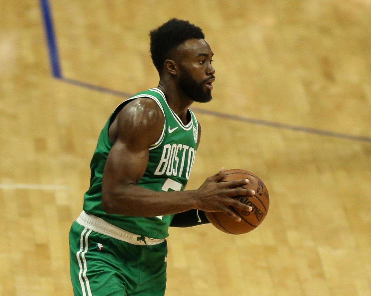 半场得分20+且命中5+三分场次：克莱超越哈登升历史第三（克莱半场20+分且命中5+三分的场次已超越哈登，位列历史第三）