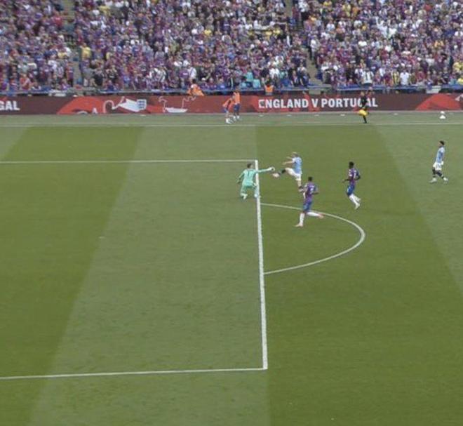 塔拉维亚门将：姆巴佩会超越C罗纪录，会把比赛手套好好保存（塔拉维亚门将：看好姆巴佩刷新C罗纪录，这副比赛手套我会妥善珍藏）