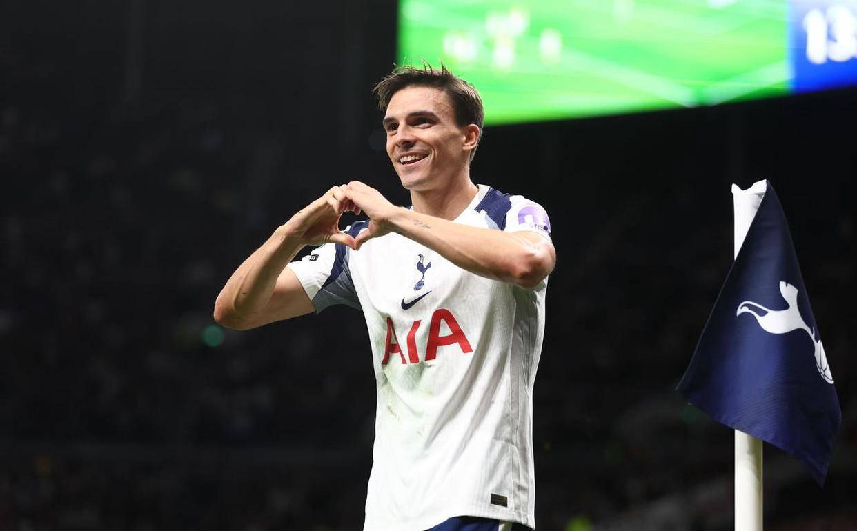 英超半场：米伦科维奇乌龙巴里破门，埃弗顿2-0诺丁汉森林（英超半场战况：巴里破门+米伦科维奇乌龙，埃弗顿暂2-0领先诺丁汉森林）