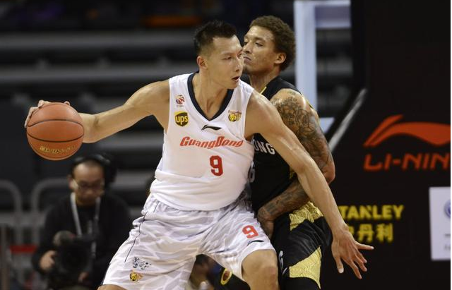 早报：利物浦2-1热刺；皇马2-0塞维利亚（晨报：利物浦2比1力克热刺，皇马2比0击败塞维利亚）