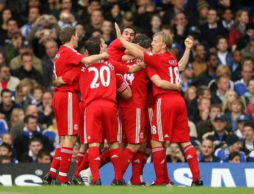 世体：法兰克福球迷在诺坎普制造骚乱，巴萨要求经济赔偿（世体：诺坎普爆发法兰克福球迷骚动，巴萨拟追索经济赔偿）